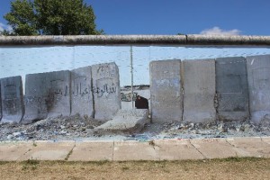 Wall on Wall, Open-Air Ausstellung, Kai Wiedenhöfer, Berlin