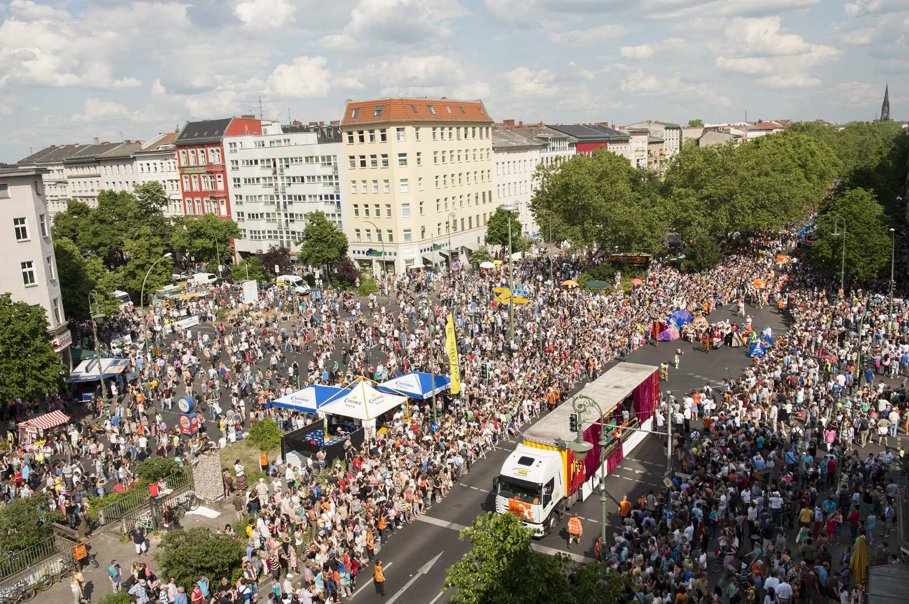 Karneval der Kulturen | Carnival of Cultures © visitBerlin, Foto: Philip Koschel (CC BY-NC-ND 2.0)